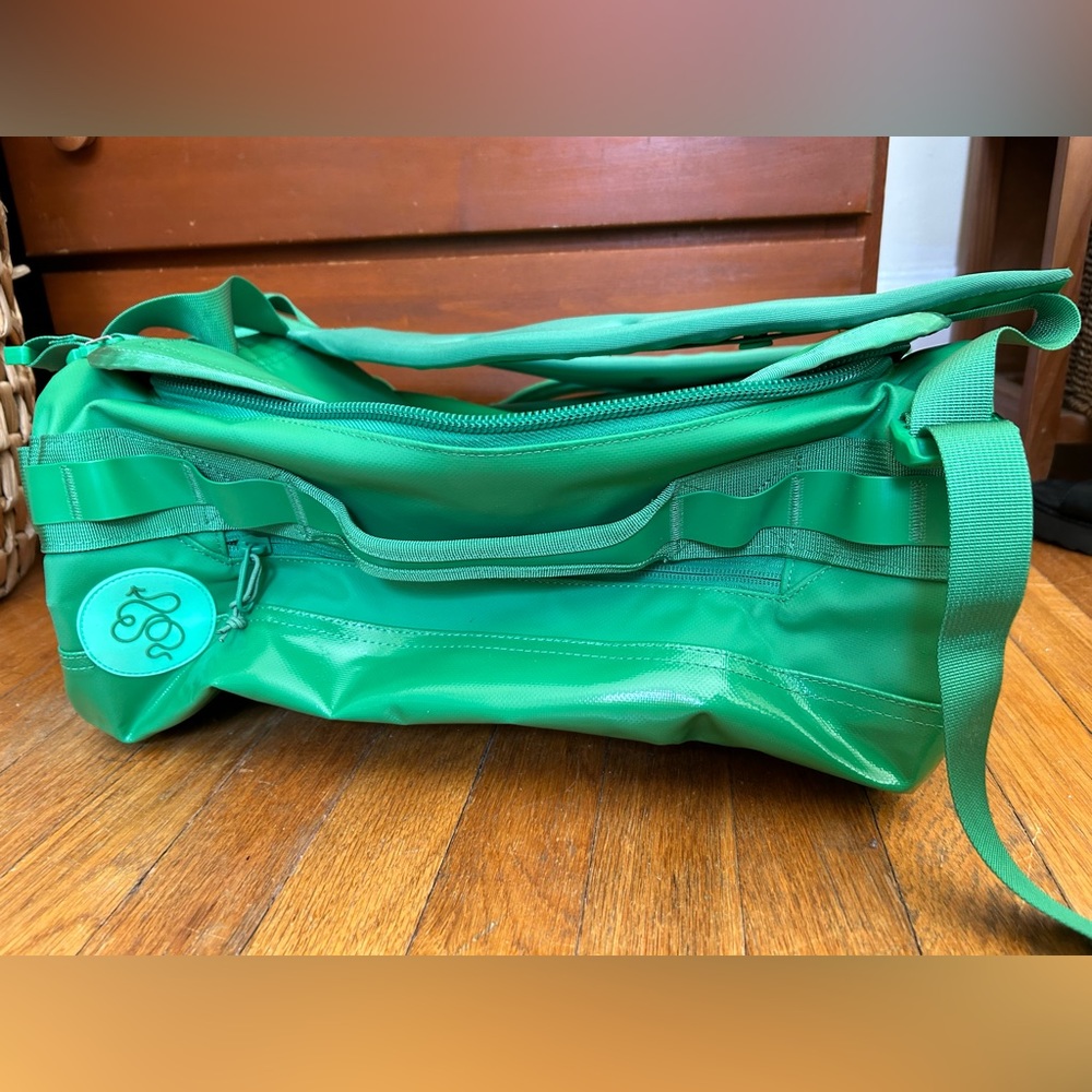Baboon to the Moon Go Bag Mini (32L)